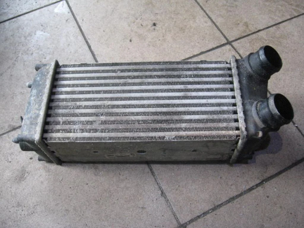 Intercooler VALEO9648551880