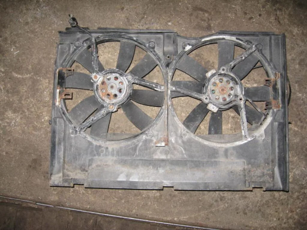 Electric radiator cooling fan 22D70KW