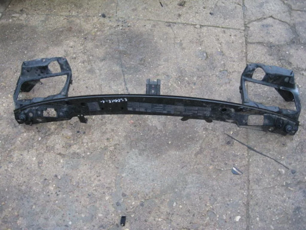 Radiator support slam panel – centre