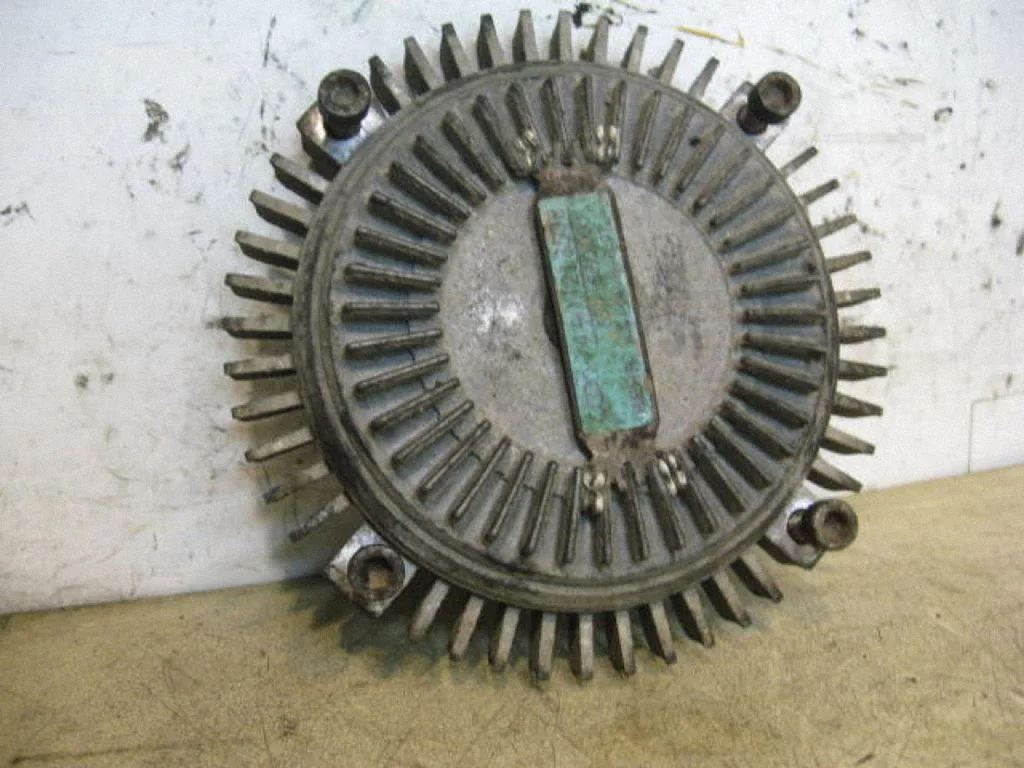 Viskozes ventilatora sajūgs 4A0121350B