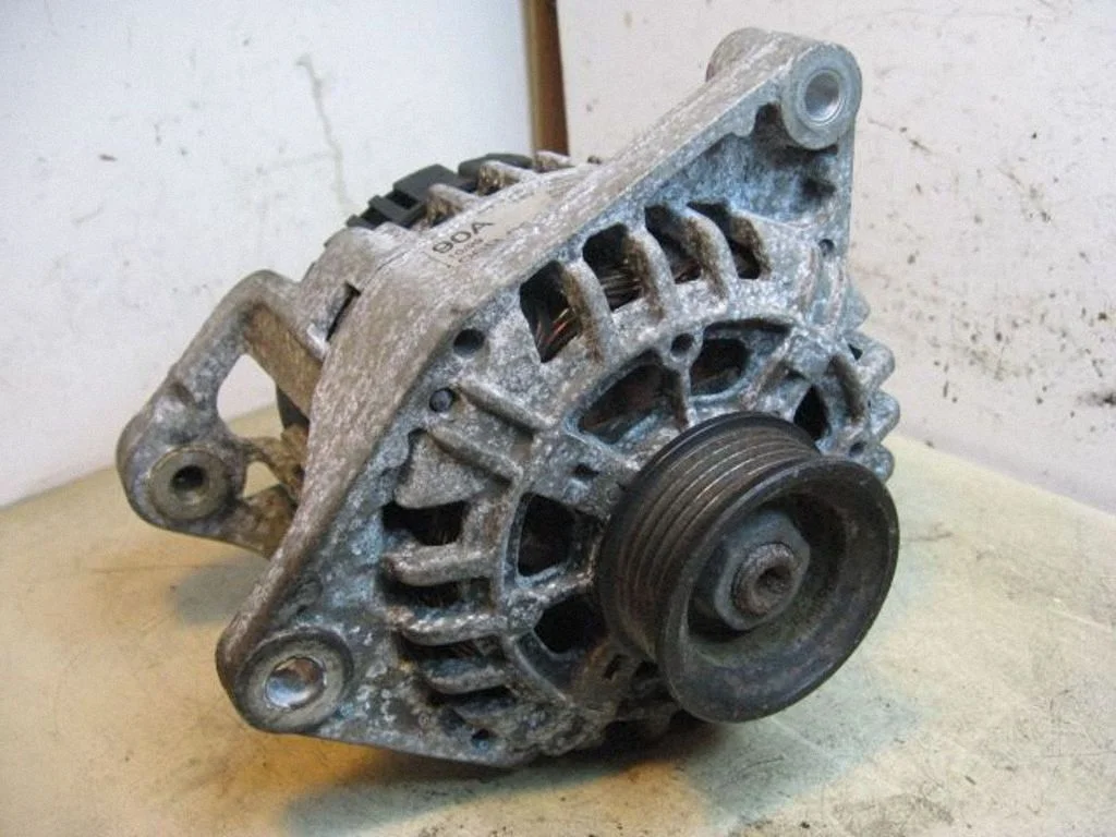 Generator/alternator 90AVALEO06B903016D