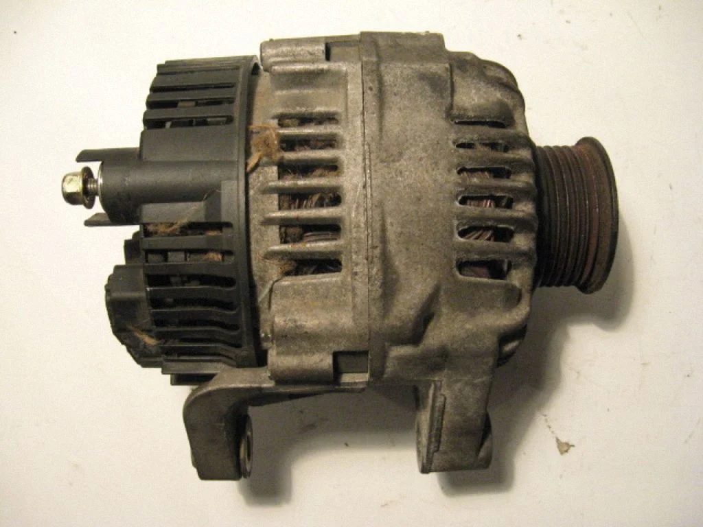 Alternator 110AVALEO7700862865