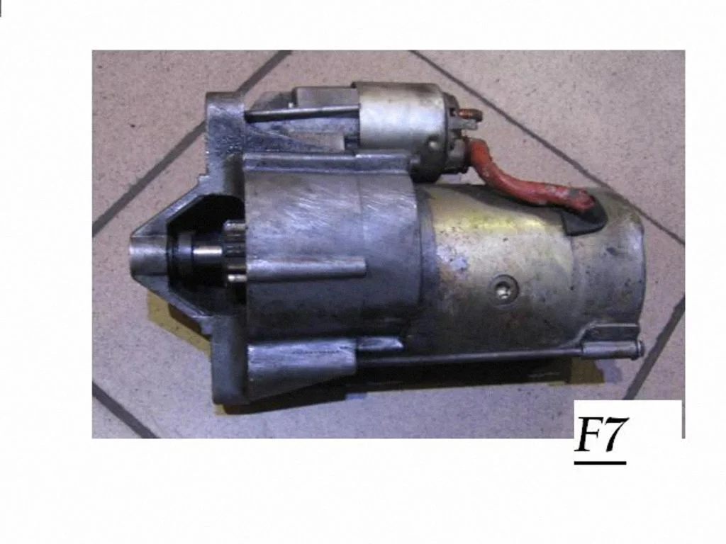 Starter motor D9R7325D4