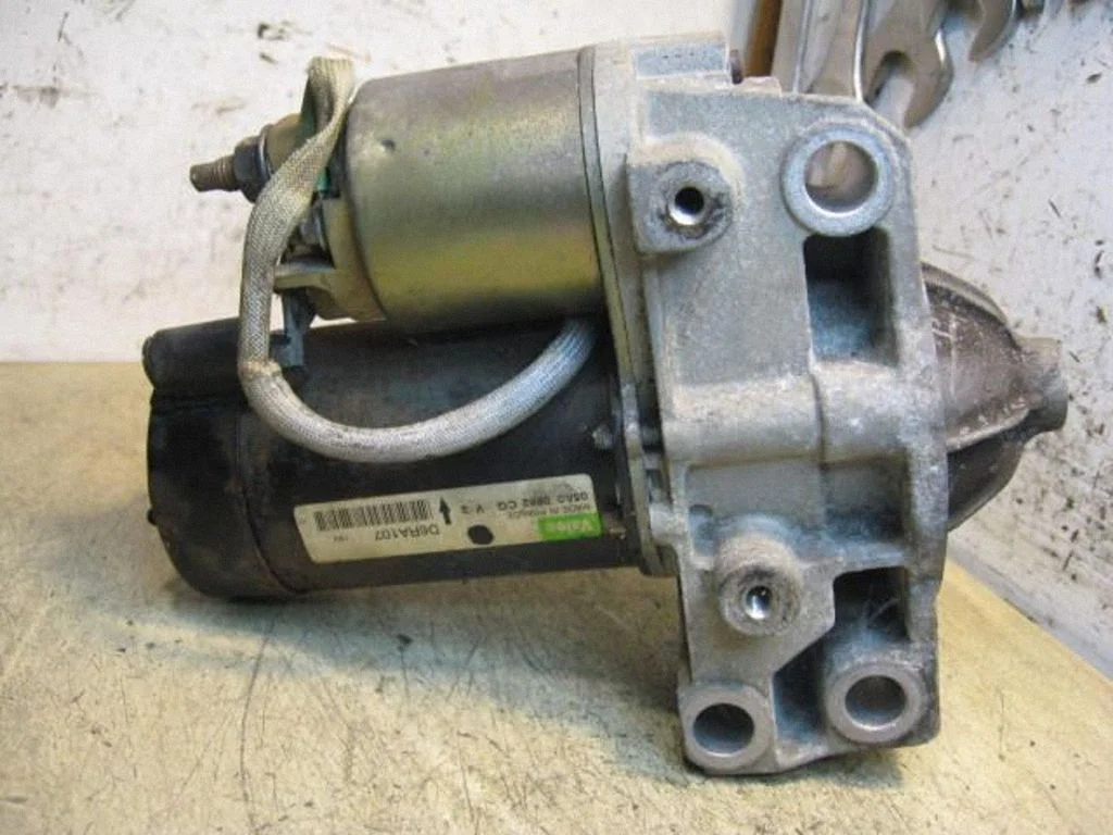 Starteris D6RA107