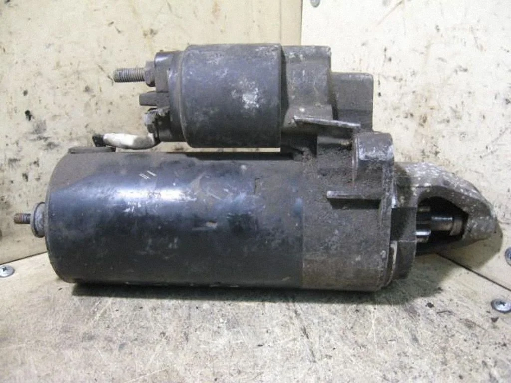 Starter motor 1005821723