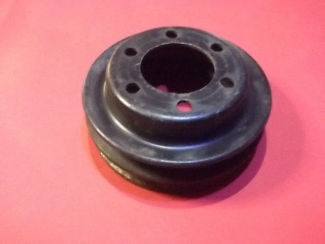 Crankshaft pulley – BMW 7 Series E32 (1986-1994)