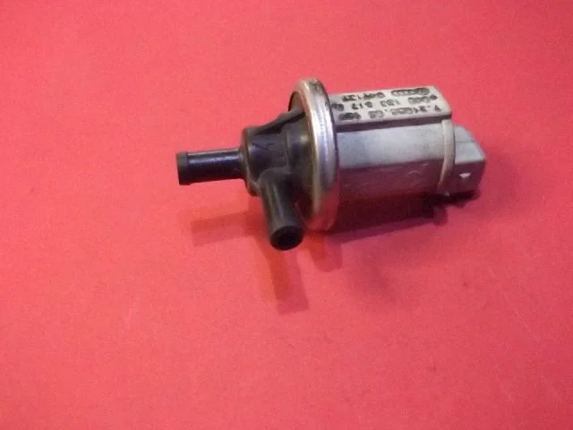 Turbo solenoid valve 040133517A