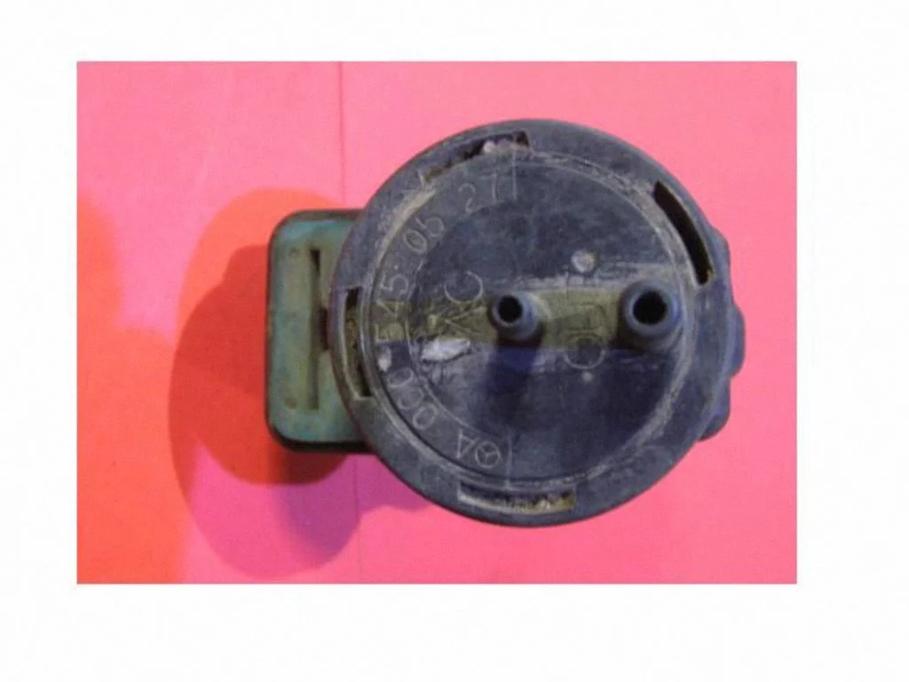 Turbo solenoid valve – Mercedes-Benz C-Class W203 (2000-2007)