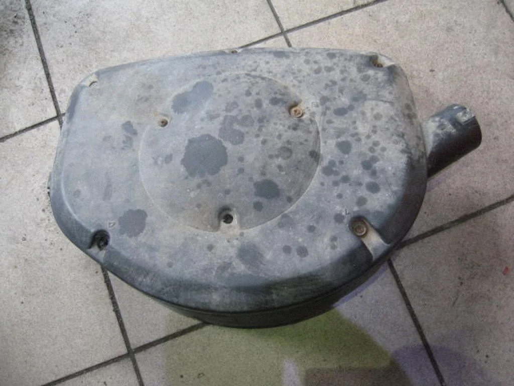 Õhufiltri korpus 030129611N