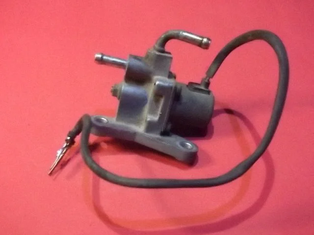 Tukšgaitas vārsts (regulators) F220N0K