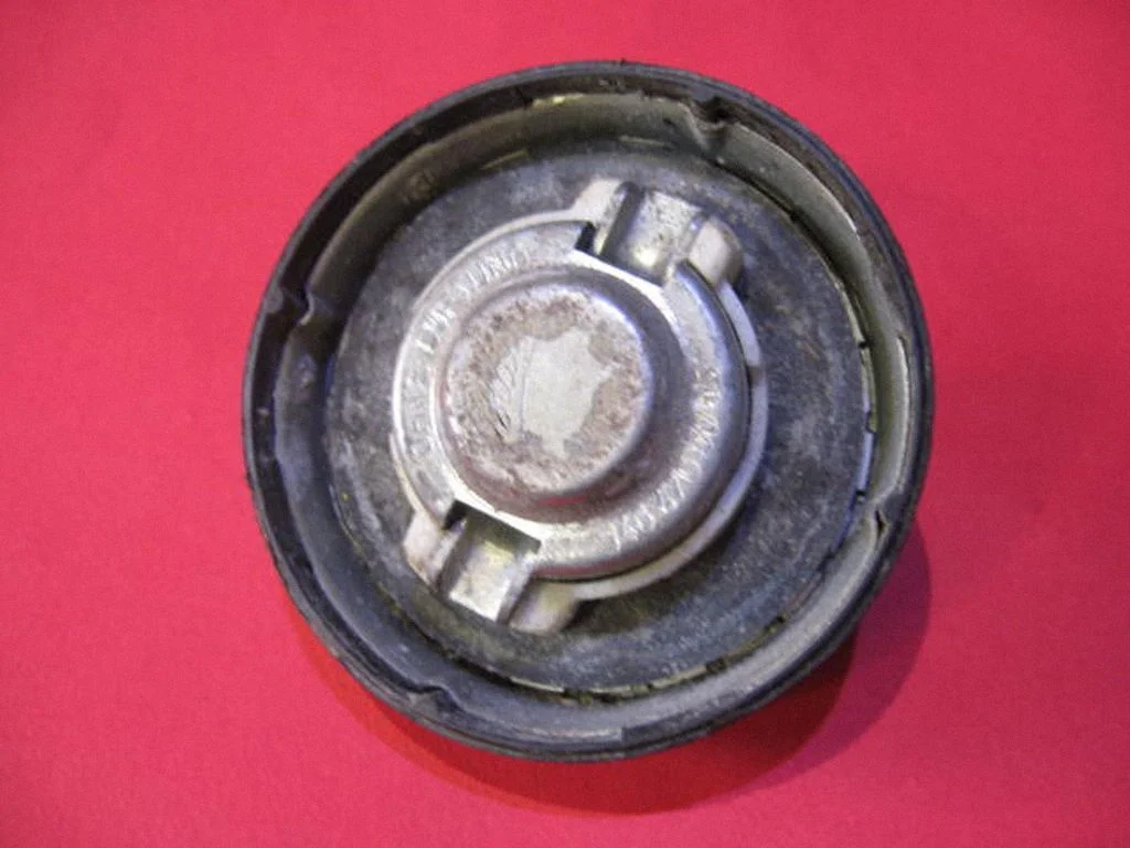 Fuel tank filler cap 1606700005