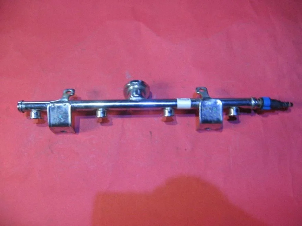 Fuel main line pipe 4M8G9D280AA