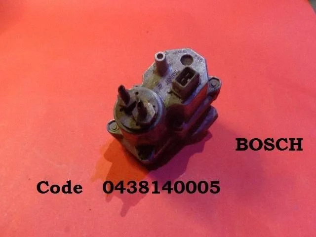 Kütuse rõhuregulaator 0438140005