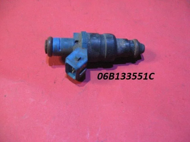 Fuel injector 06B133551C