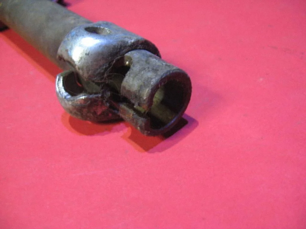 Steering column universal joint – Audi 100 200 5000 C3 (1982-1991)
