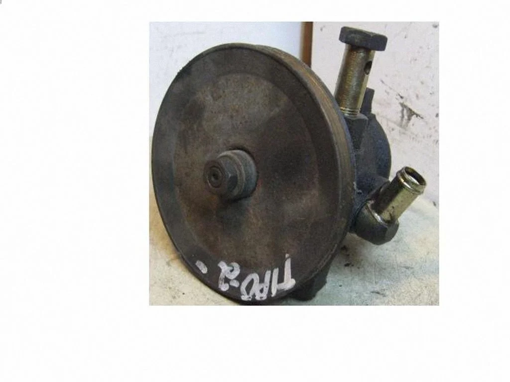 Roolivõimendi pump 7611323