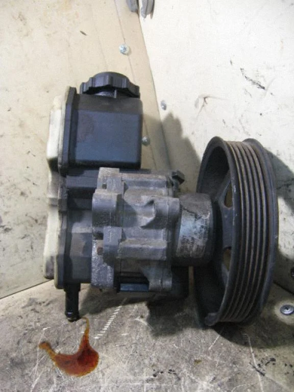 Roolivõimendi pump ZFSFD