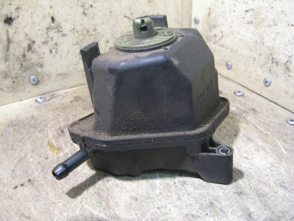 Power steering fluid tank/reservoir 1J0422371C