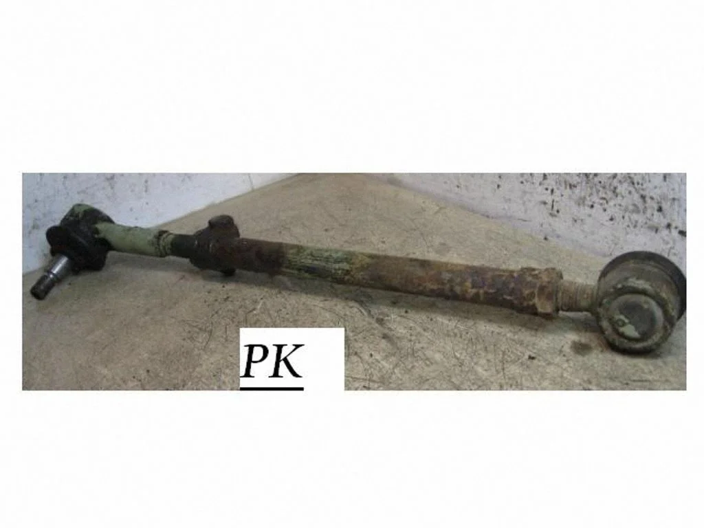 Steering tie rod – left
