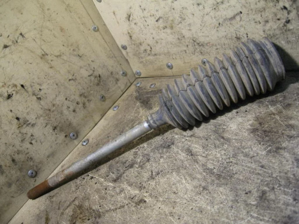 Steering tie rod – Renault Espace III (1997-2003)