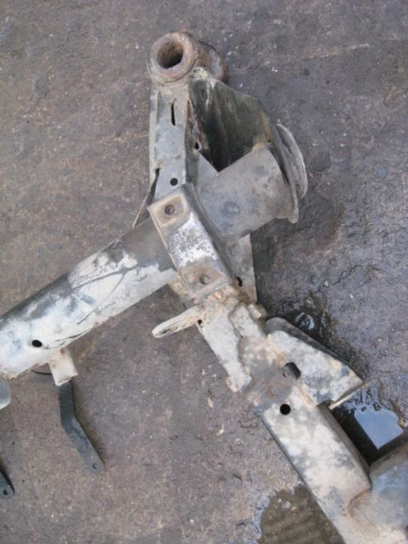 Front subframe A6383102010