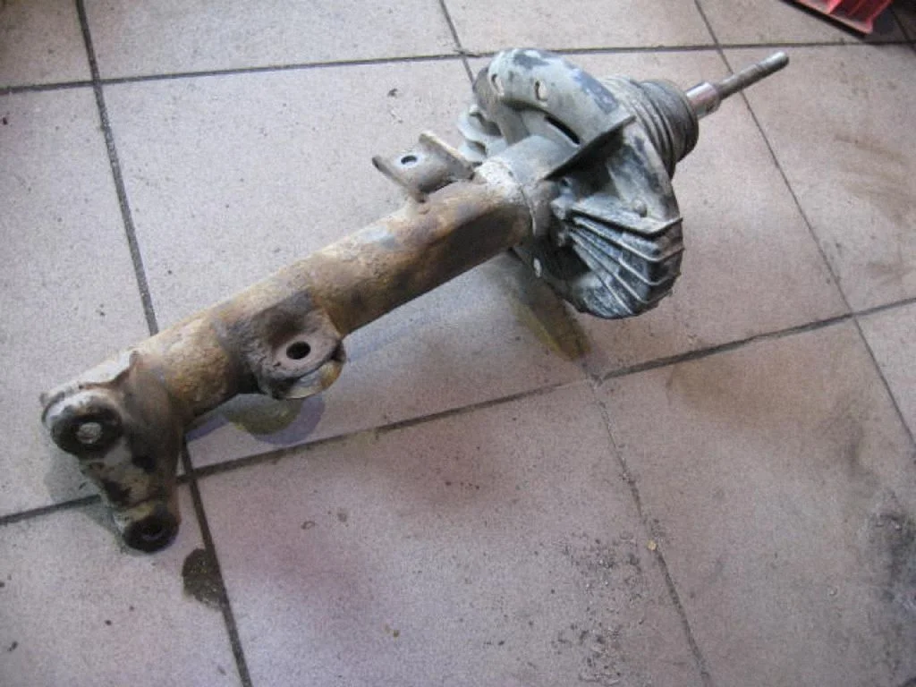 Front shock absorber/damper – left