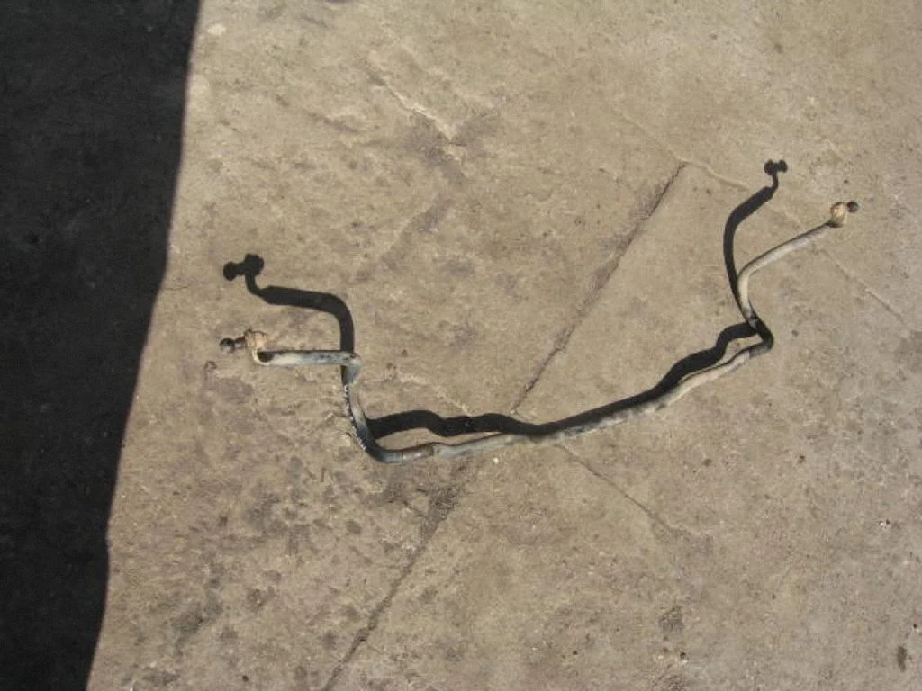 Front anti-roll bar/sway bar – centre