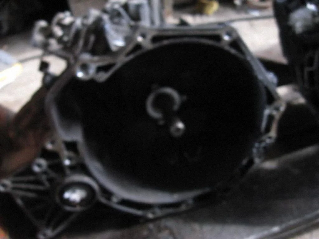 Manual 5 speed gearbox F235495775