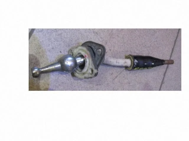 Gear selector mechanism 90846328