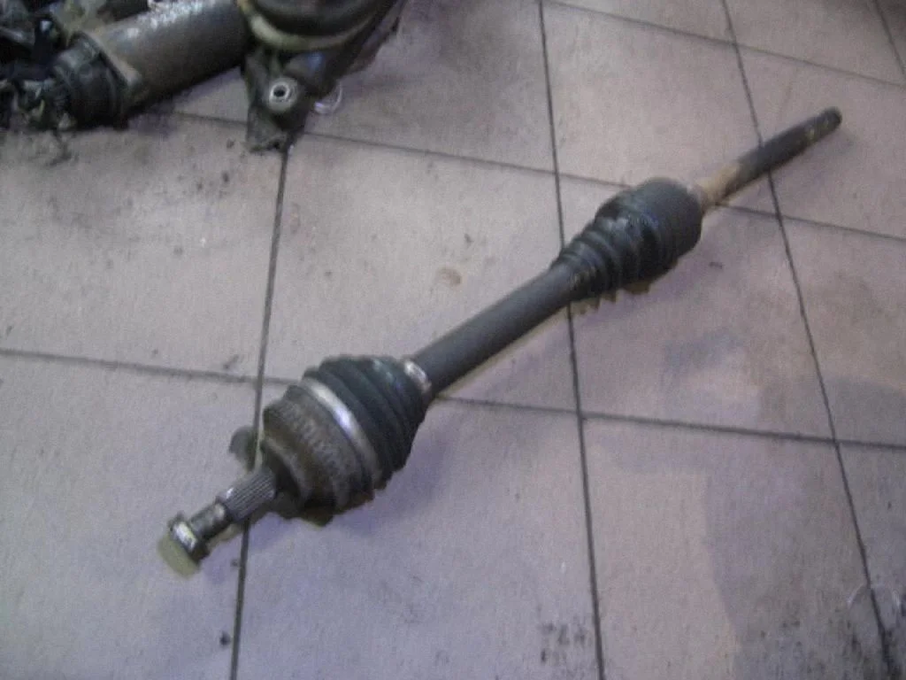 Front driveshaft – right
