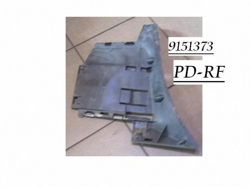 Front bumper mounting bracket 9151373