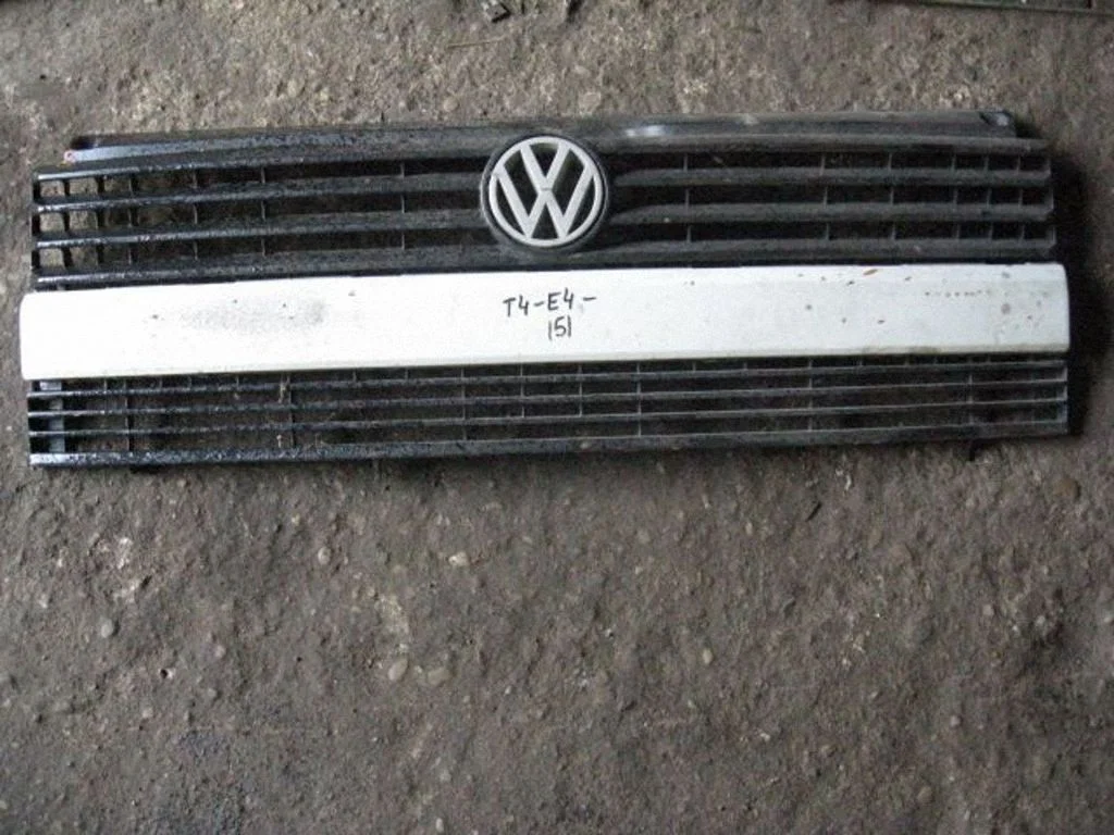 Atrapa górna (grill) 701853653