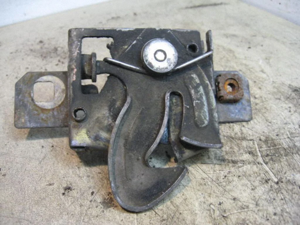 Engine bonnet/hood lock/catch 7M0823509