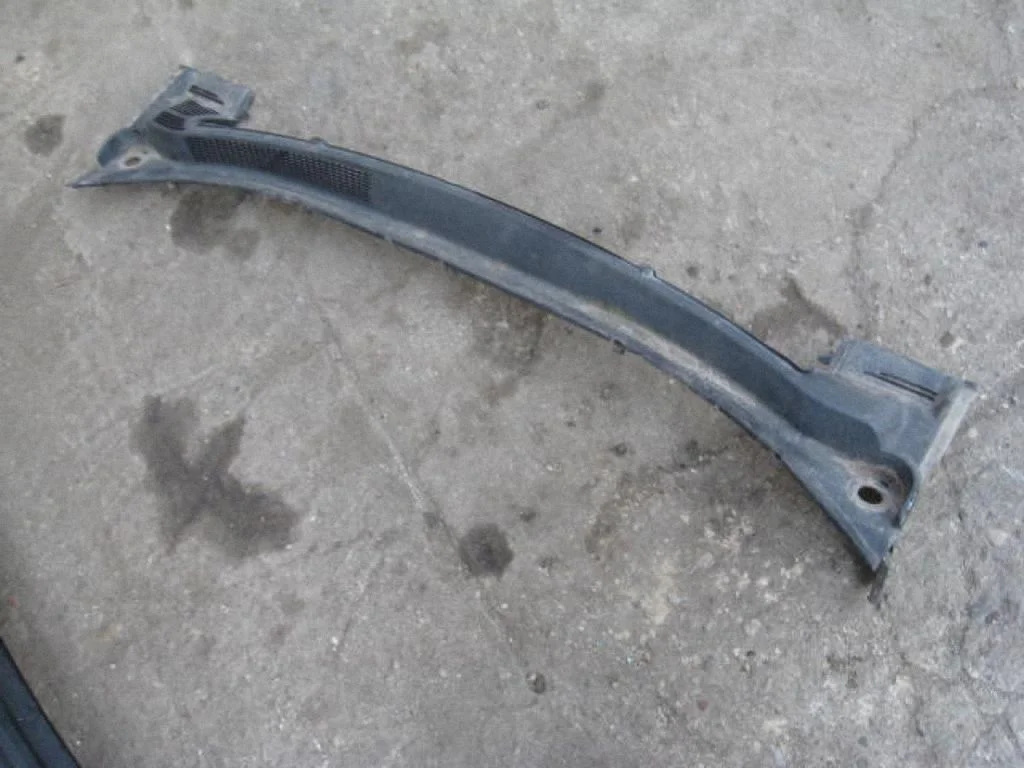 Wiper trim 90587352