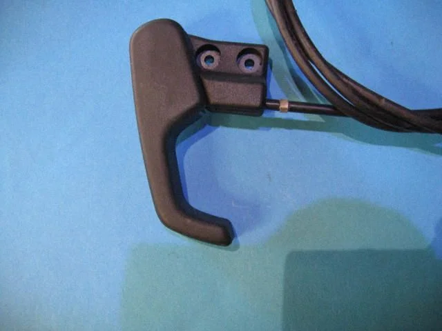Engine bonnet/hood lock release cable H1823533