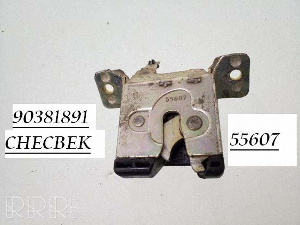 Zamek klapy bagażnika 90381891