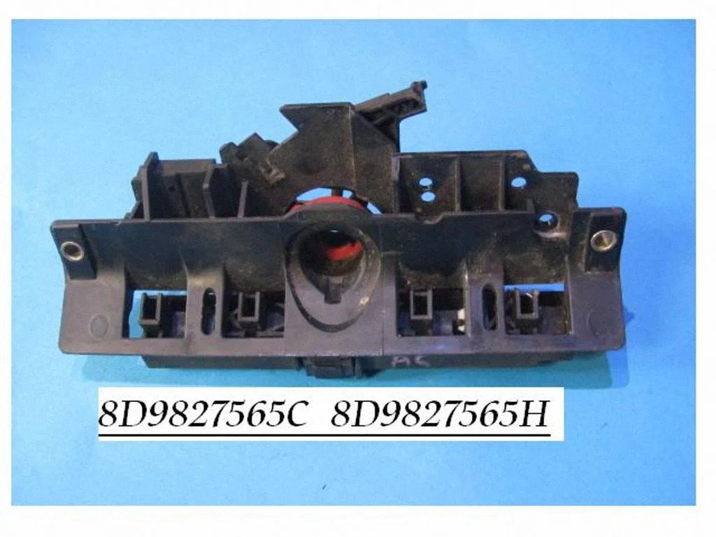 Tailgate/trunk/boot exterior handle 8D9827565C