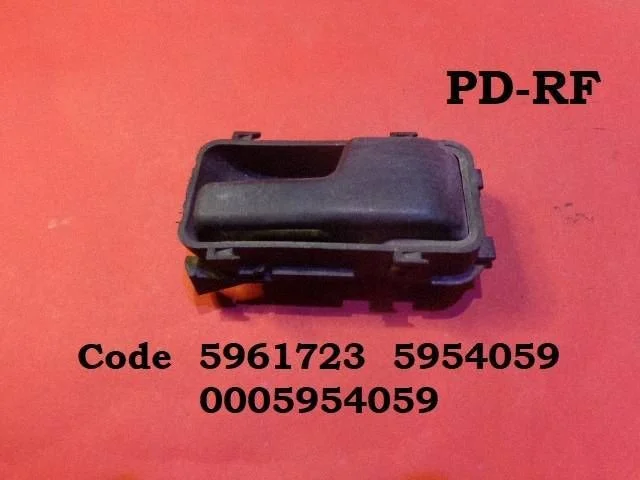 Klamka wewnętrzna drzwi przednich 0005954059