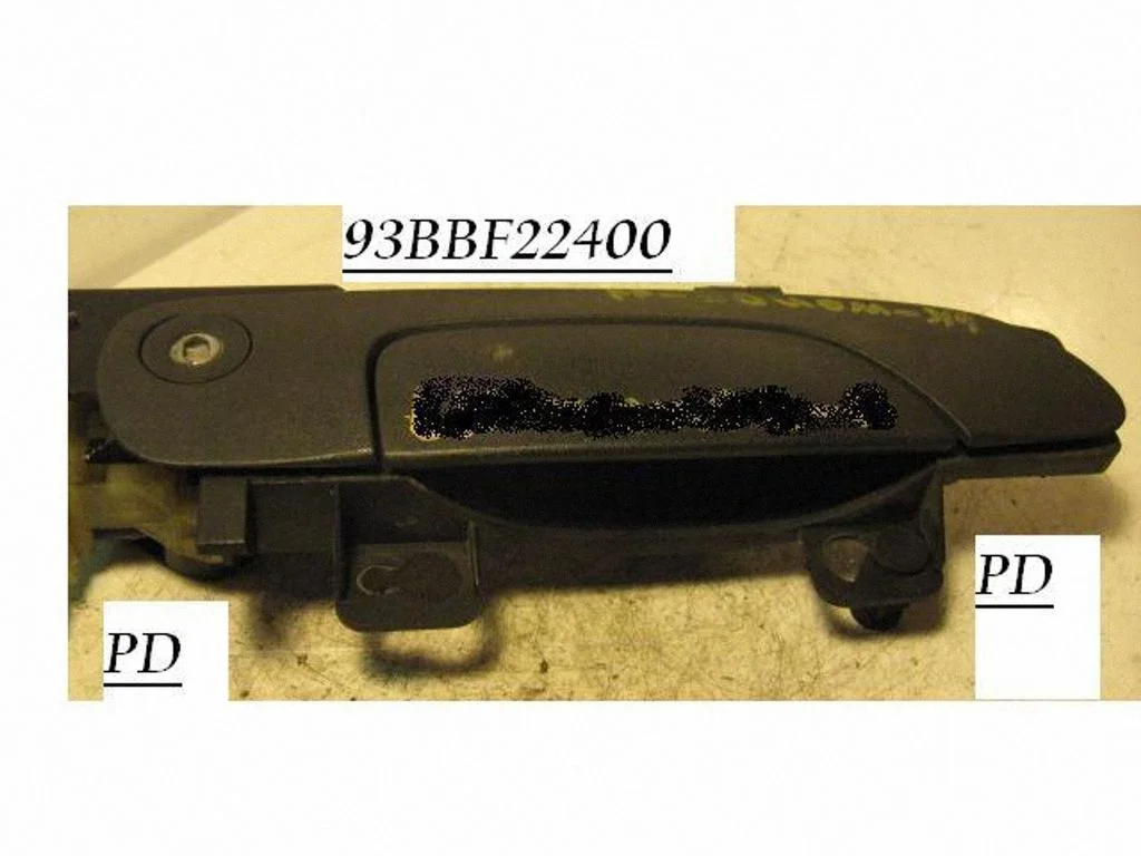 Esiukse välimine käepide 93BBF22400