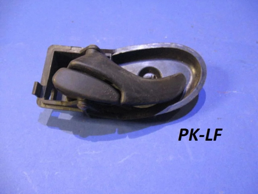 Esiukse sisemine käepide XS41A22601AK