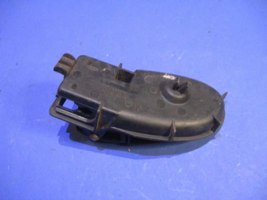 Esiukse sisemine käepide XS41A22600AK