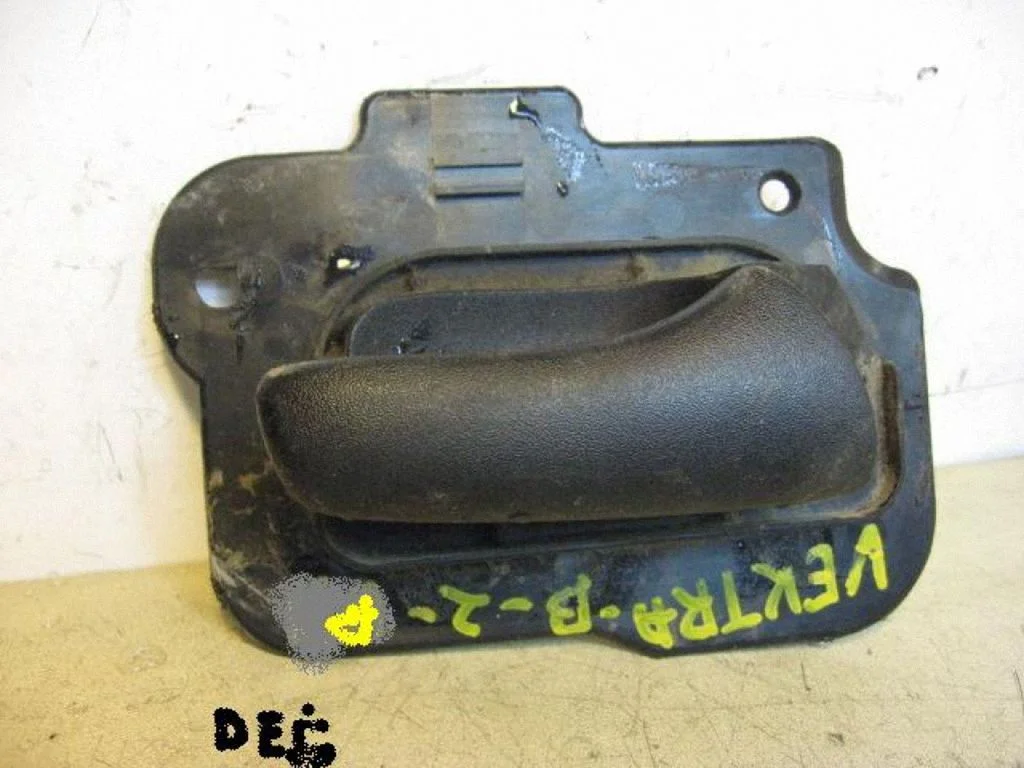 Esiukse sisemine käepide – Opel Vectra B (1996-2002)