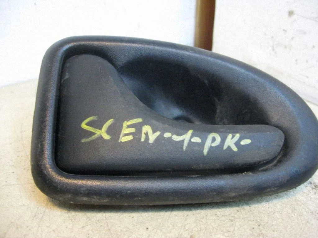Iekšējais atvēršanas rokturis PK7700830078PD7700830079