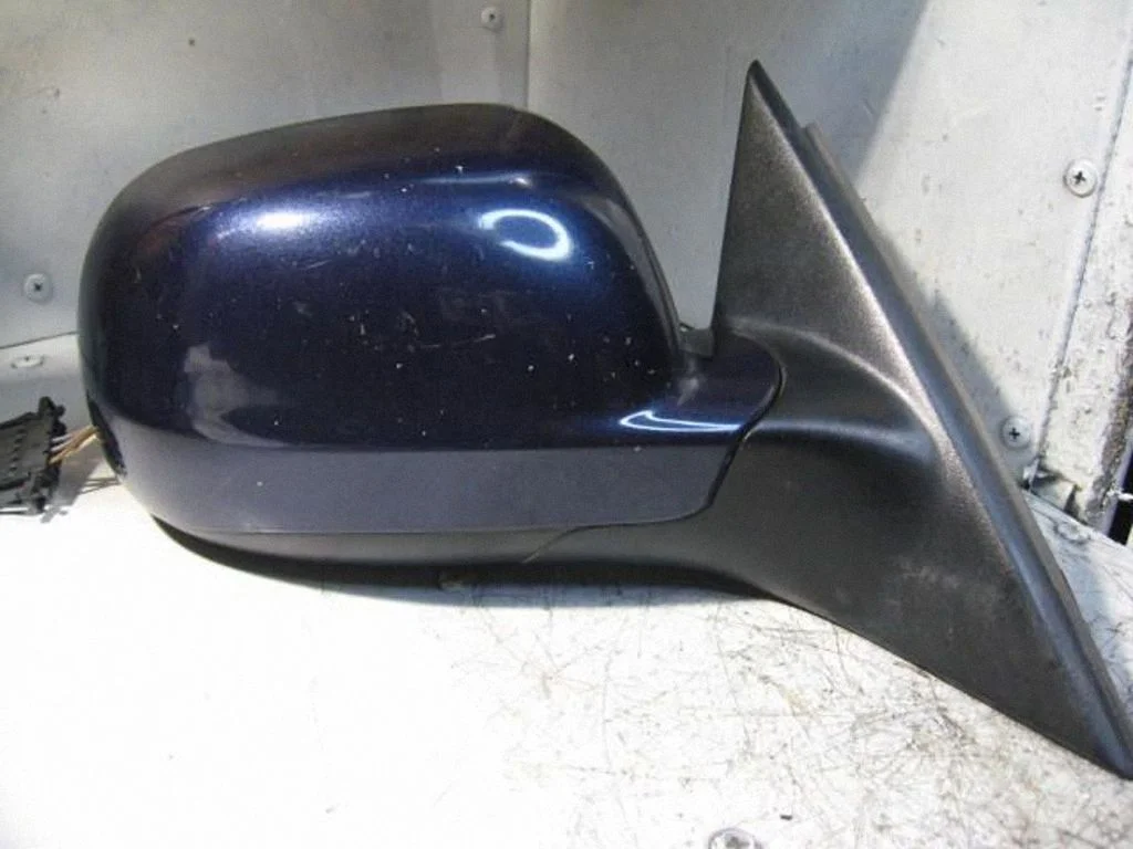 Front door electric wing mirror – right
