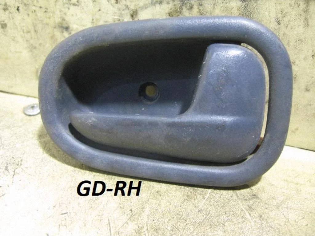 Klamka wewnętrzna drzwi tylnych 648321