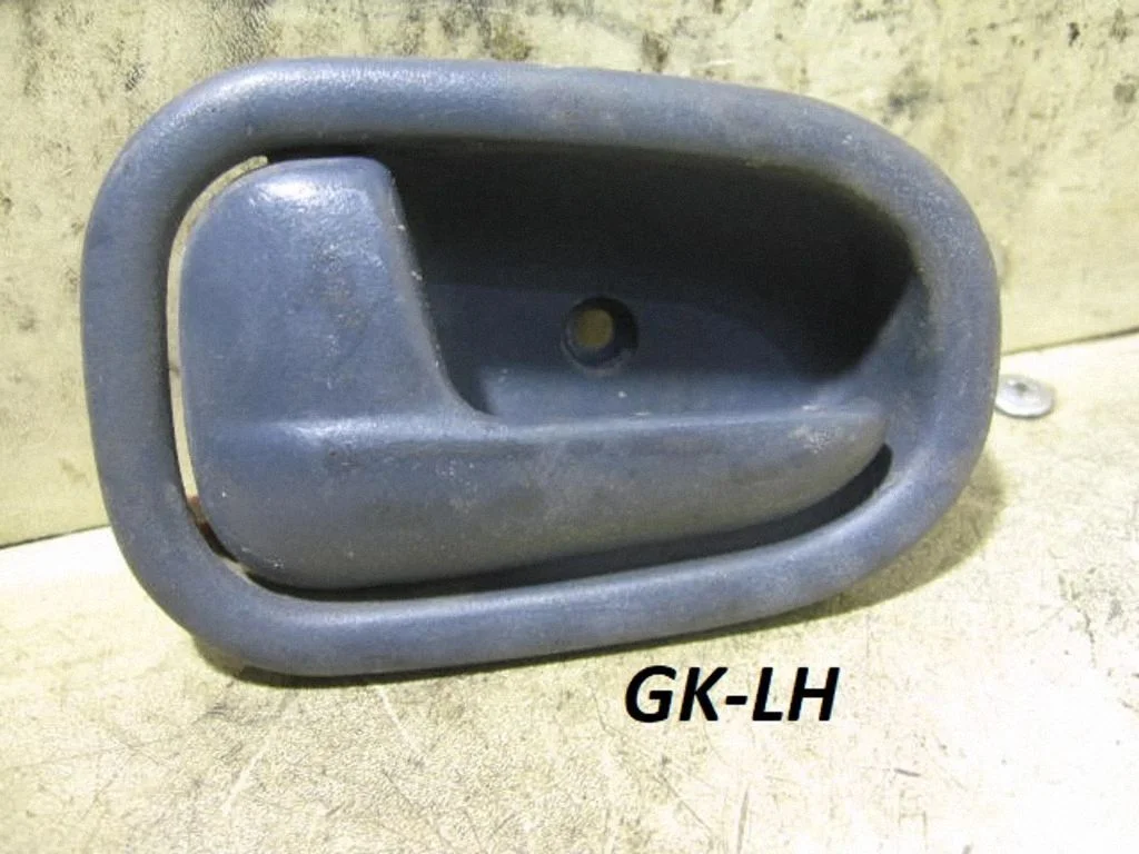 Klamka wewnętrzna drzwi tylnych 648321