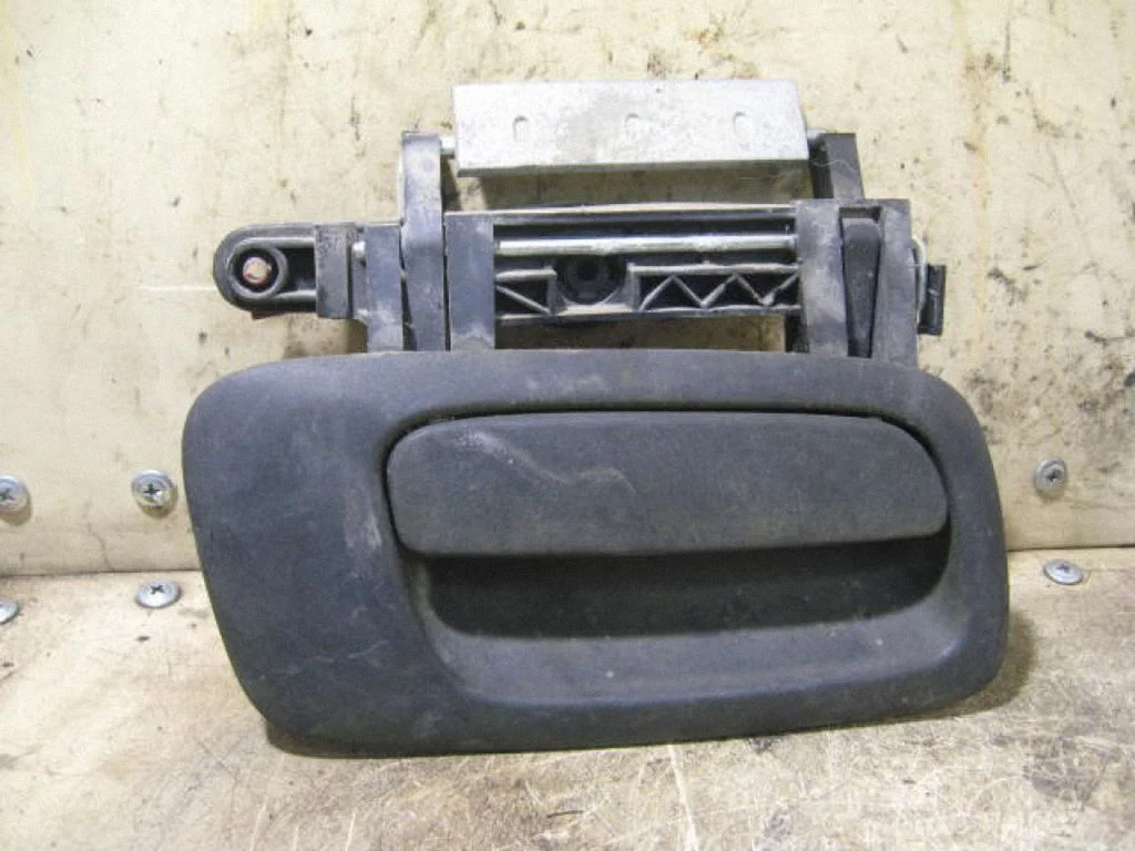 Rear door exterior handle – right