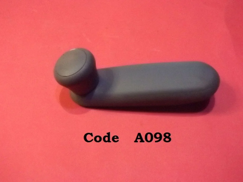 Priekšējā loga atvēršanas rokturis A098