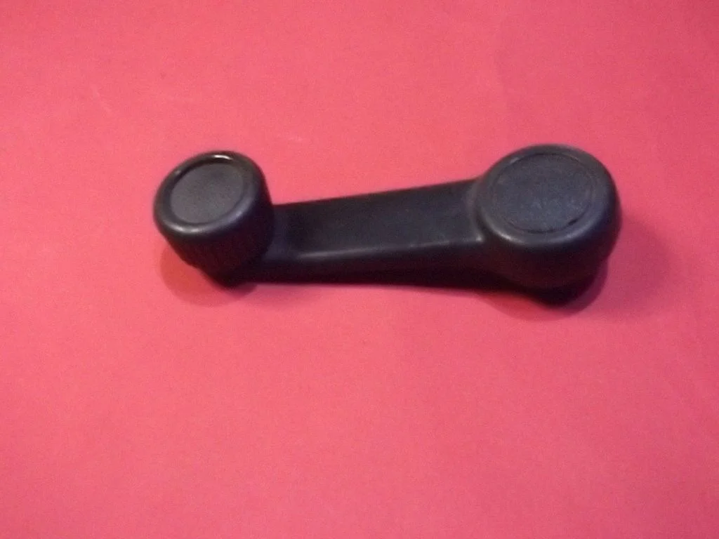 Tagumise akna vändakäepide 483742