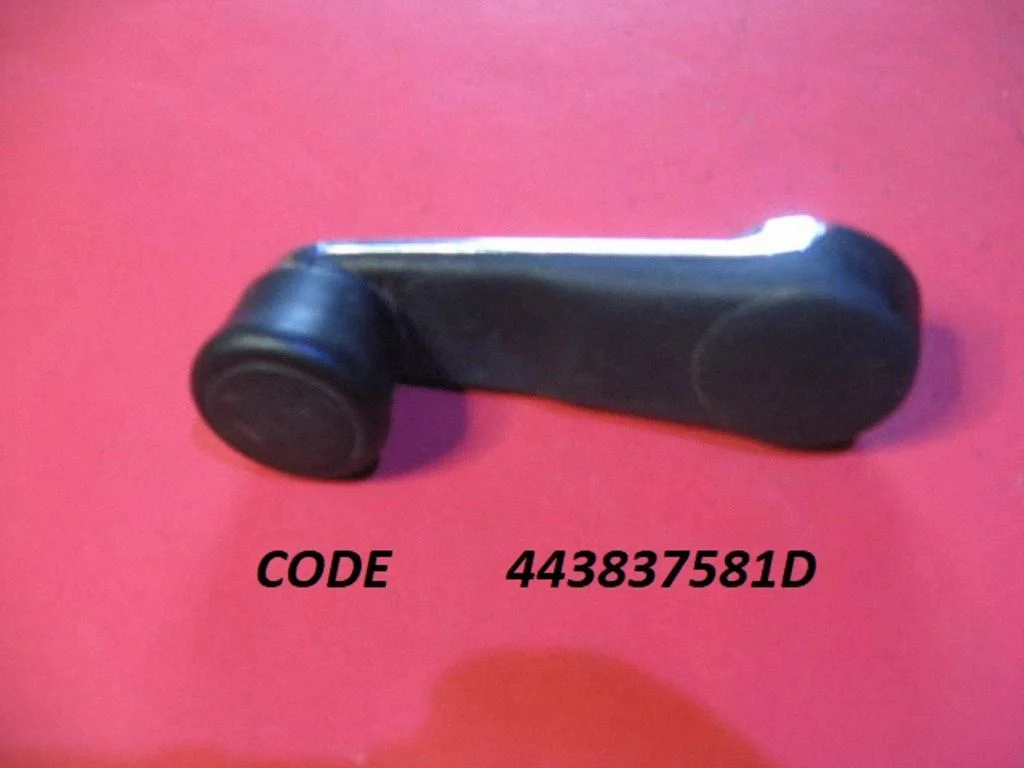 Rear door window winding handle